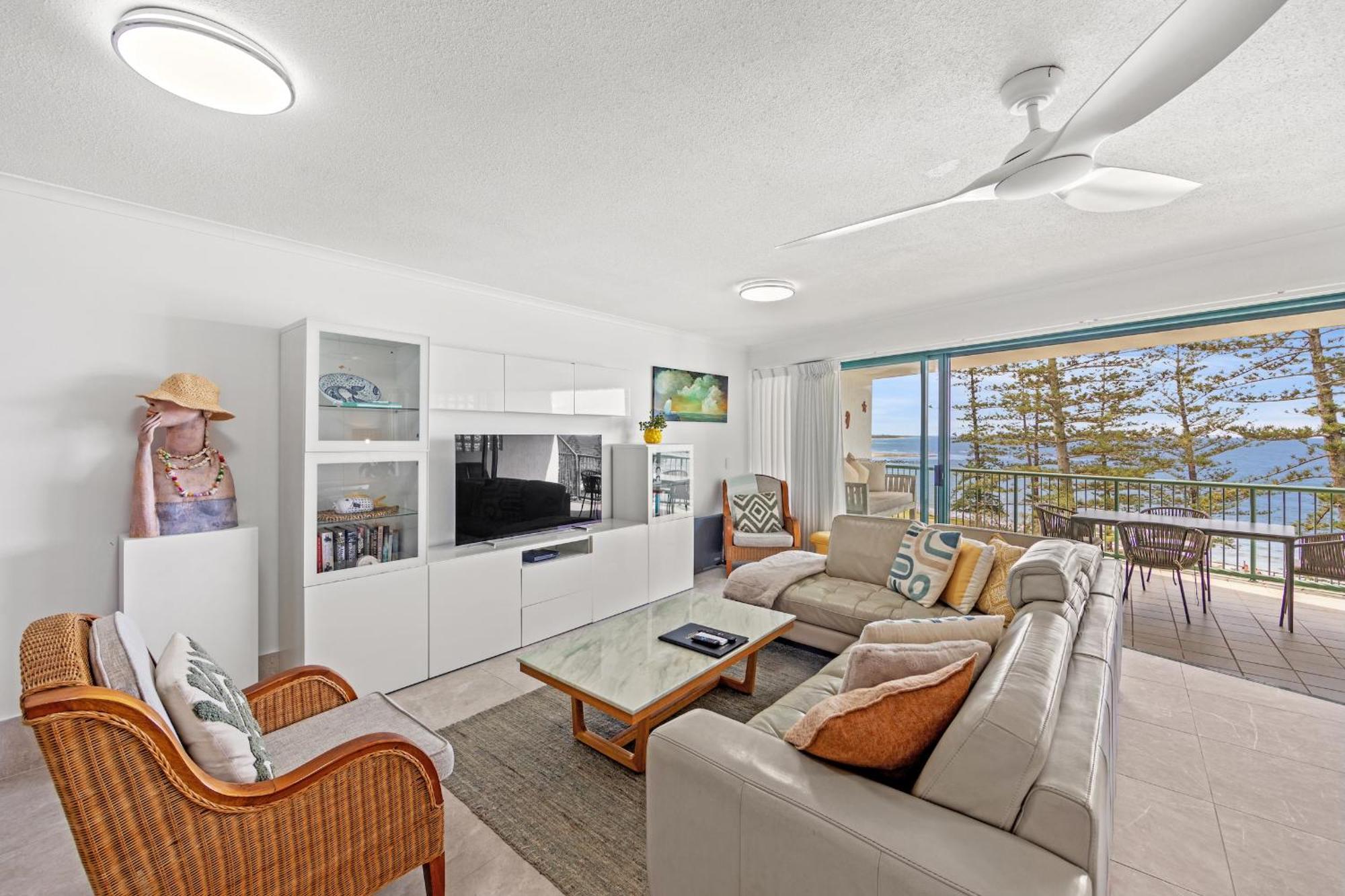 The Norfolks On Moffat Beach Caloundra Room photo